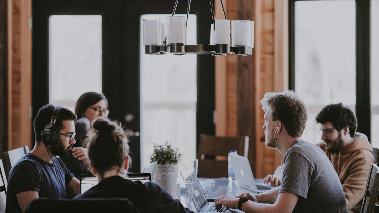 Five Questions to Ask Before Choosing a Sourcing Partner